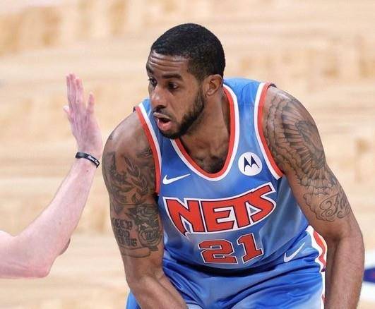 虽然瓦兰有 虽然瓦兰有