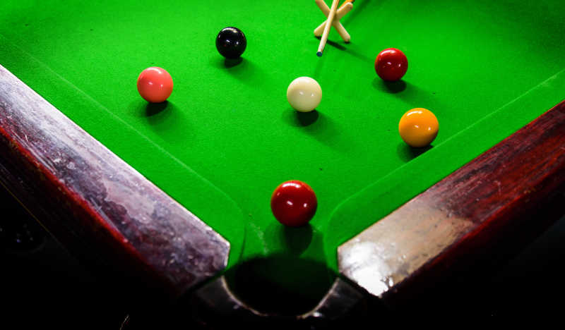 间携球切至 间携球切至